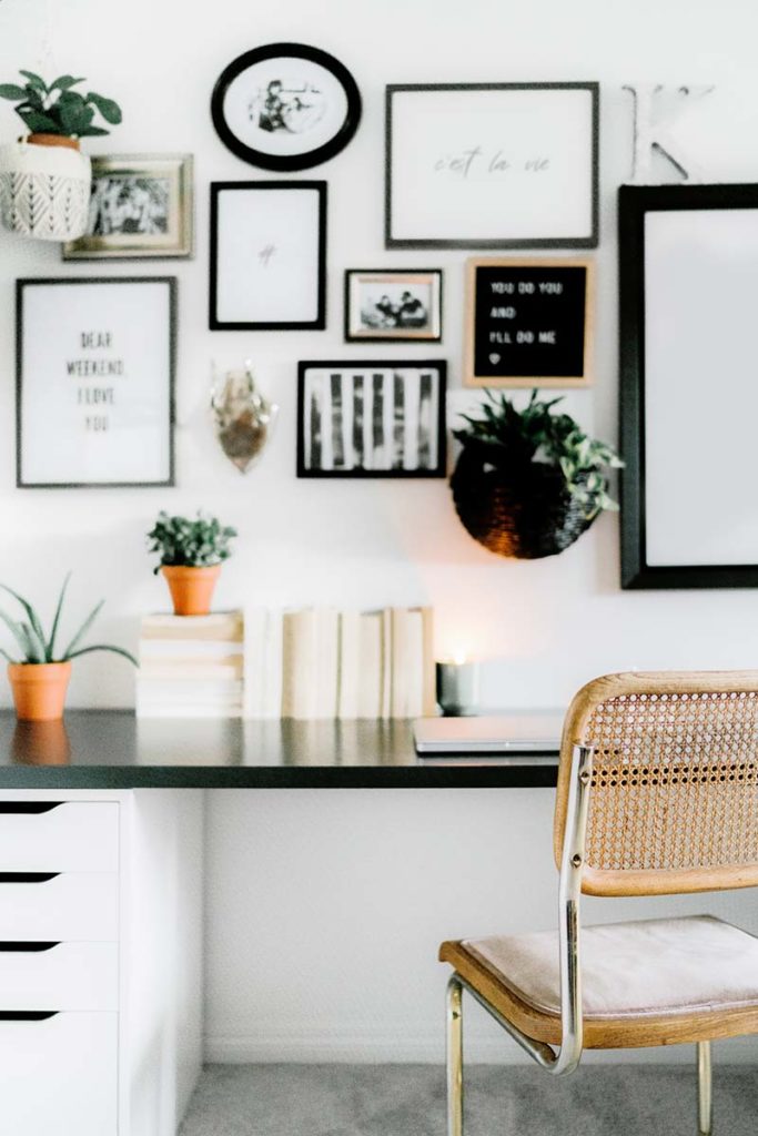 How do I Make a Smooth Transition to Remote Work? [5 Essentials]