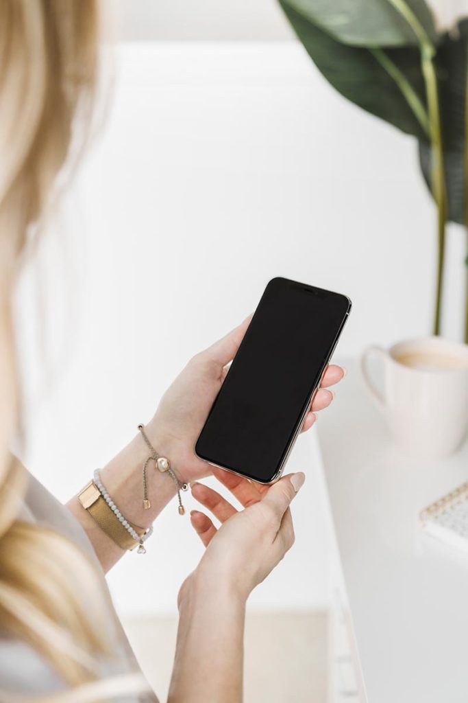 6 Steps to Tame Distractions in Your Home Office 2 6 Steps to Tame Distractions in Your Home Office